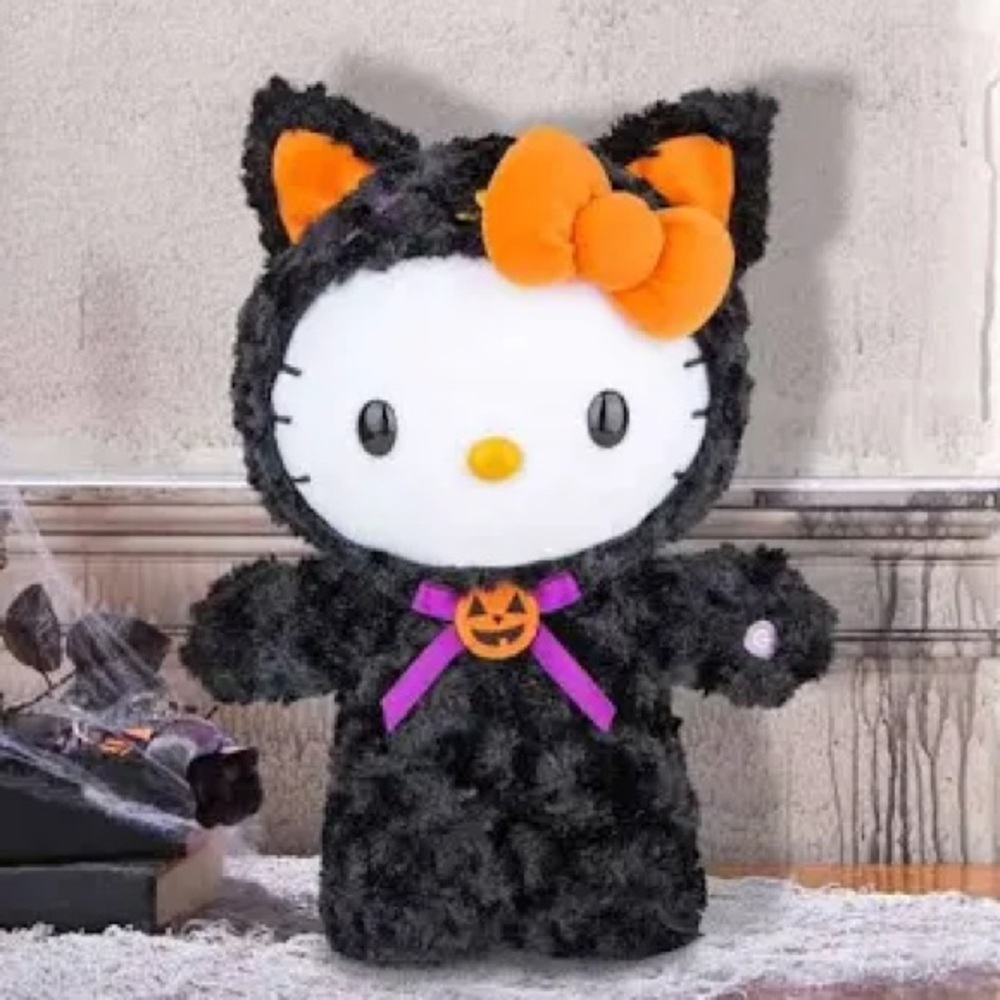 Hello Kitty Halloween Stepper - Picture 2 of 2
